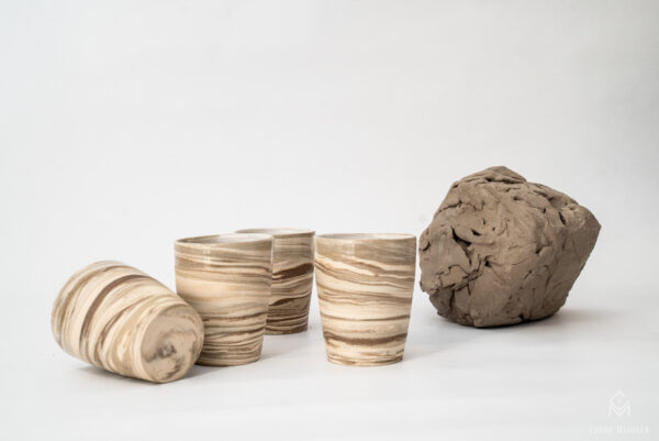 Les tasses [Entremêlées]